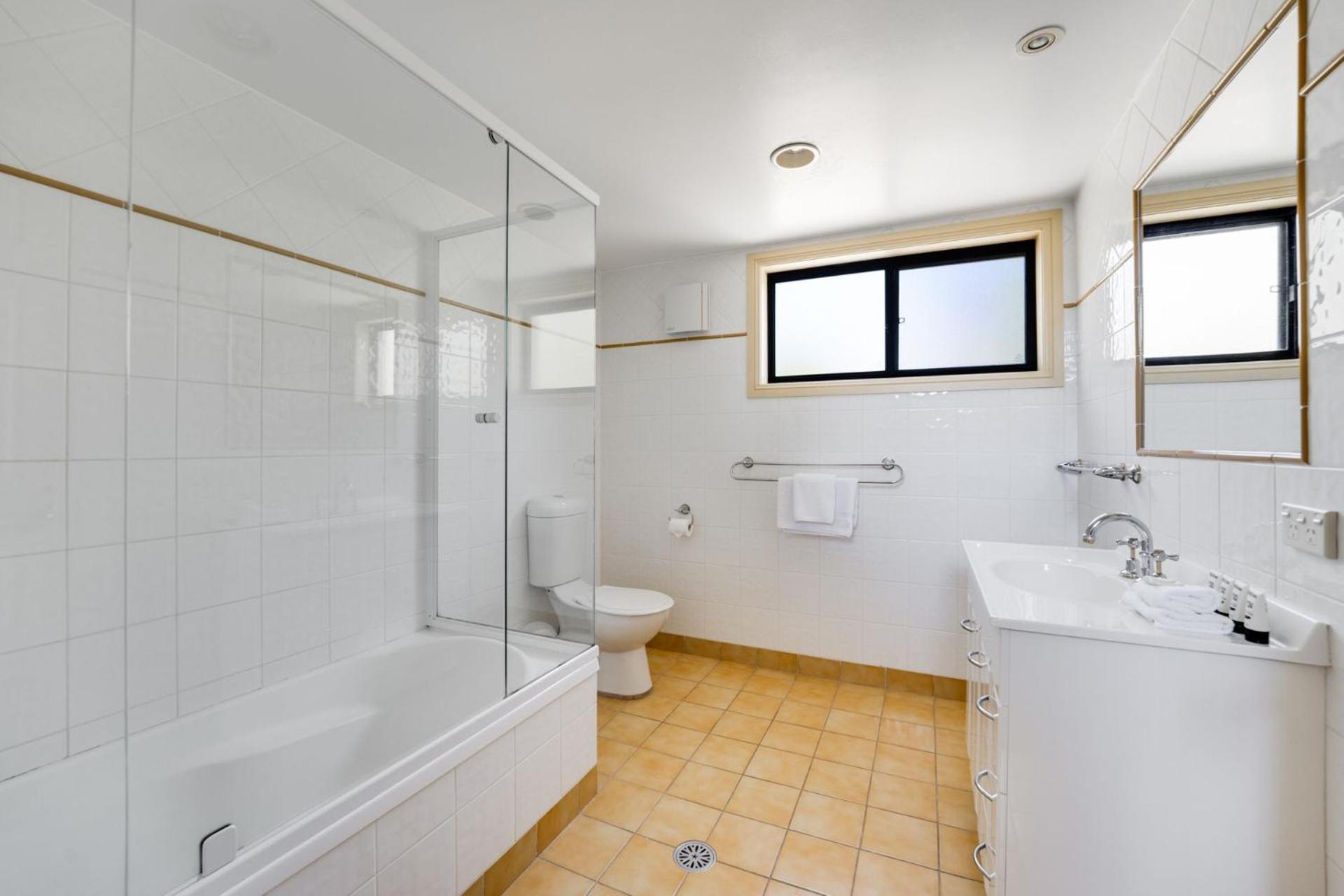 Dromaius 5 - 3Br Townhouse L Lake Views L Spa Bath L Wifi L Bbq 진다바인 외부 사진